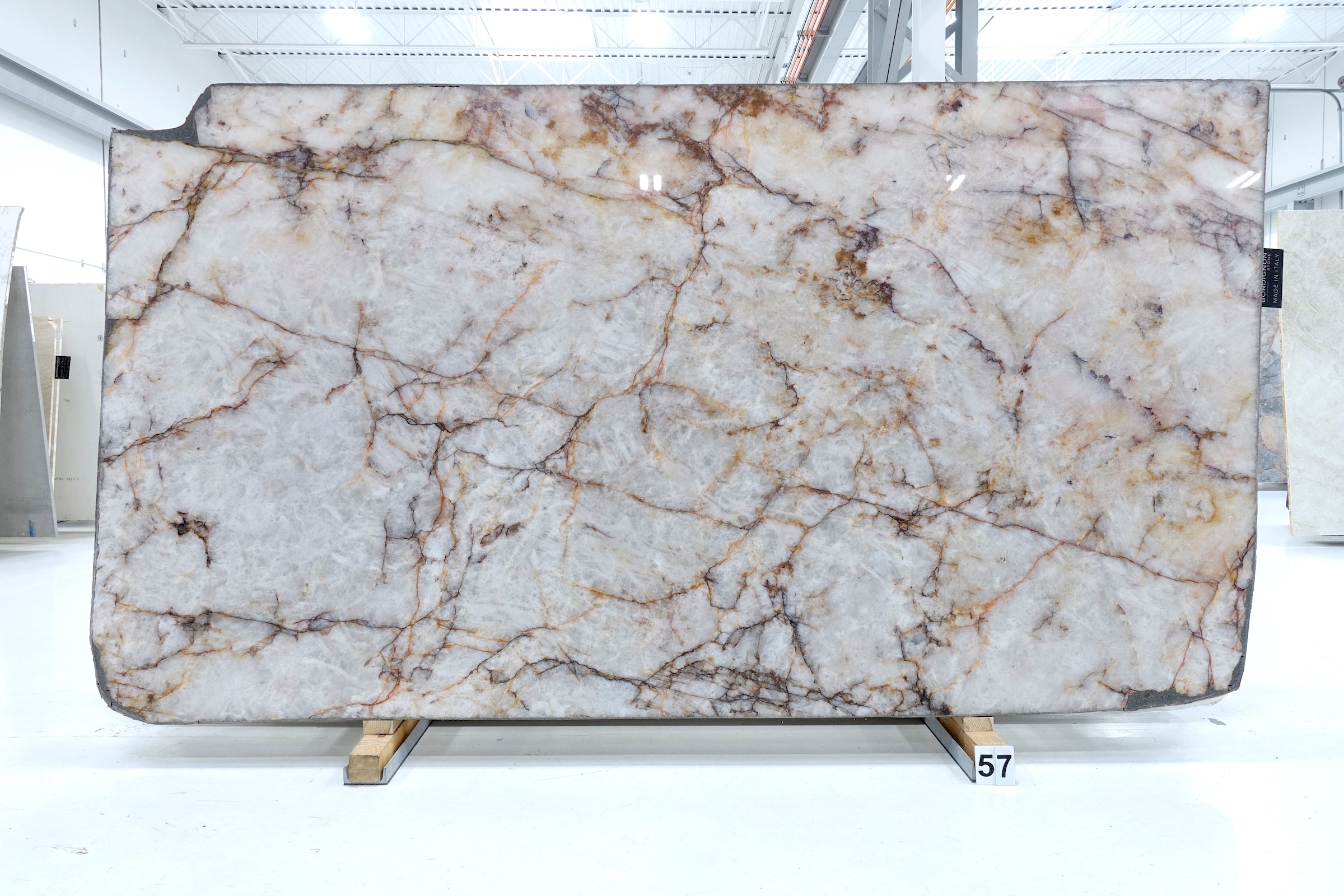 AURORA GOLD 2CM QUARTZITE