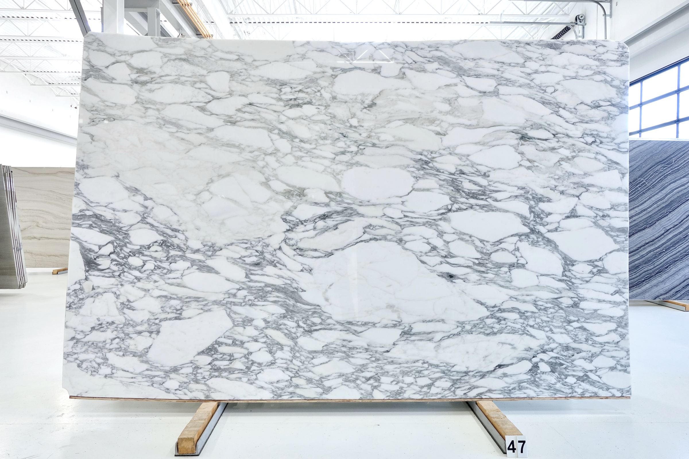 CALACATTA CORCHIA 2CM MARBLE