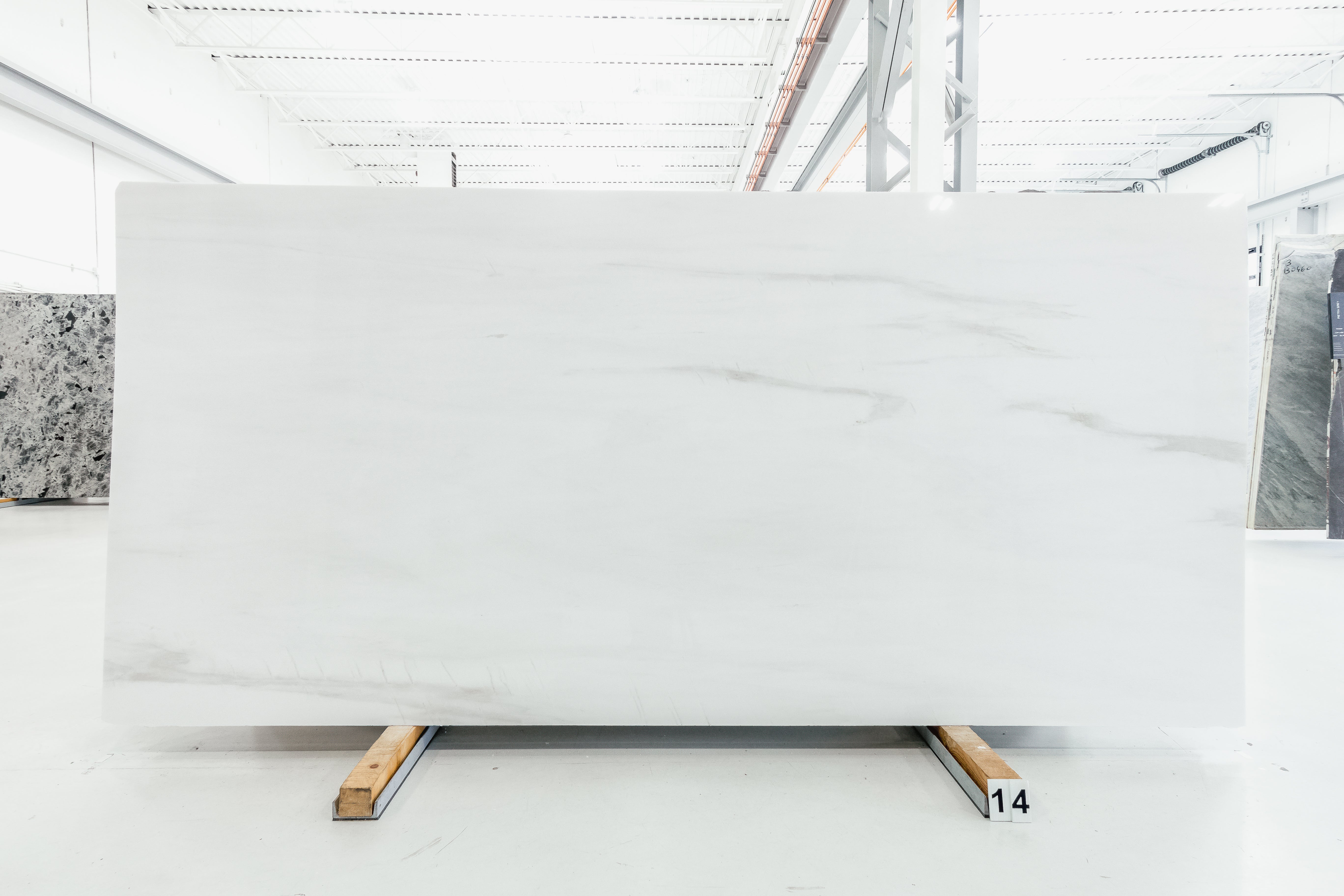 WHITE CLOUD 2CM MARBLE