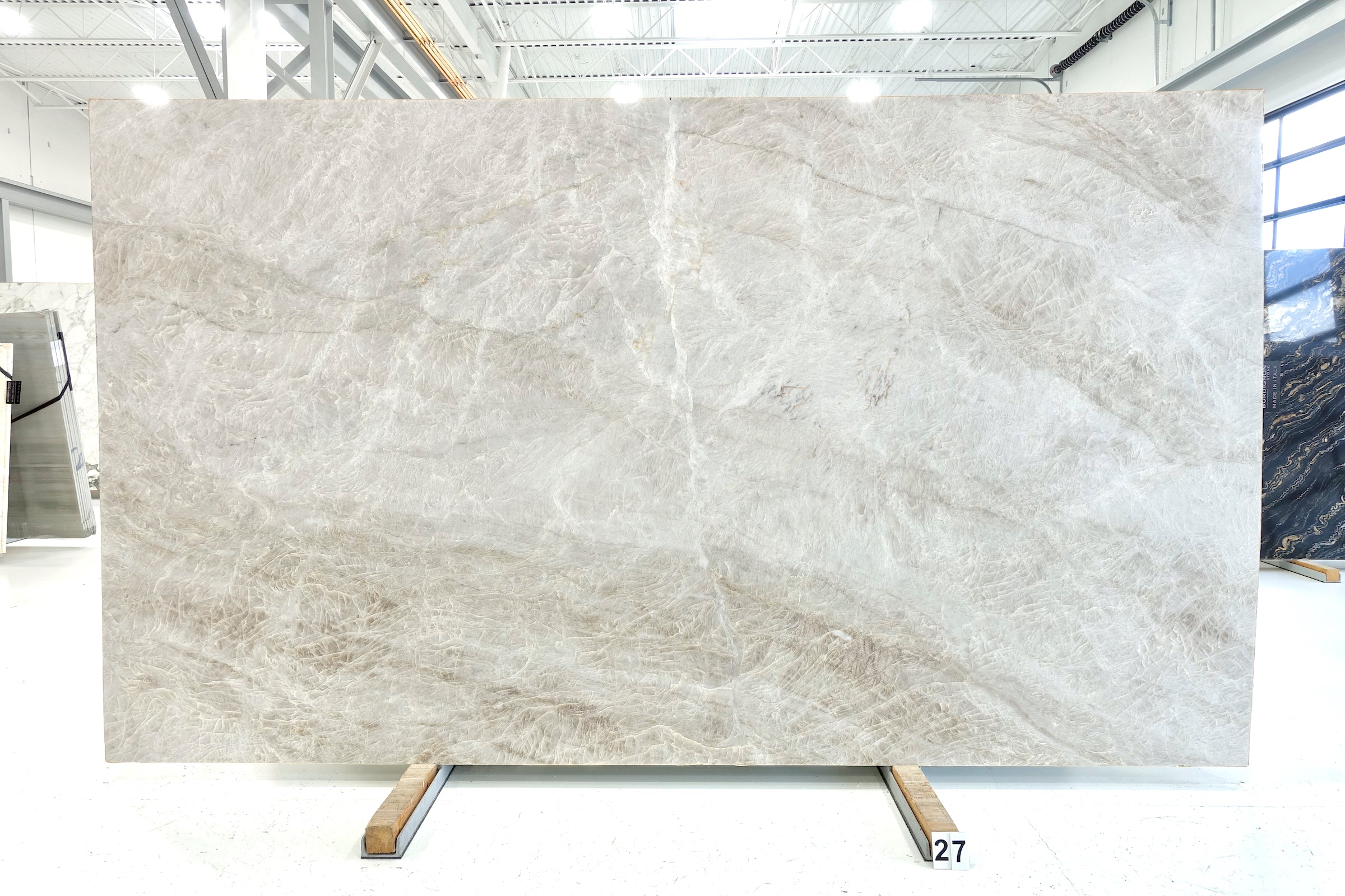 MONTEBELLO QUARTZITE 2CM Block #335