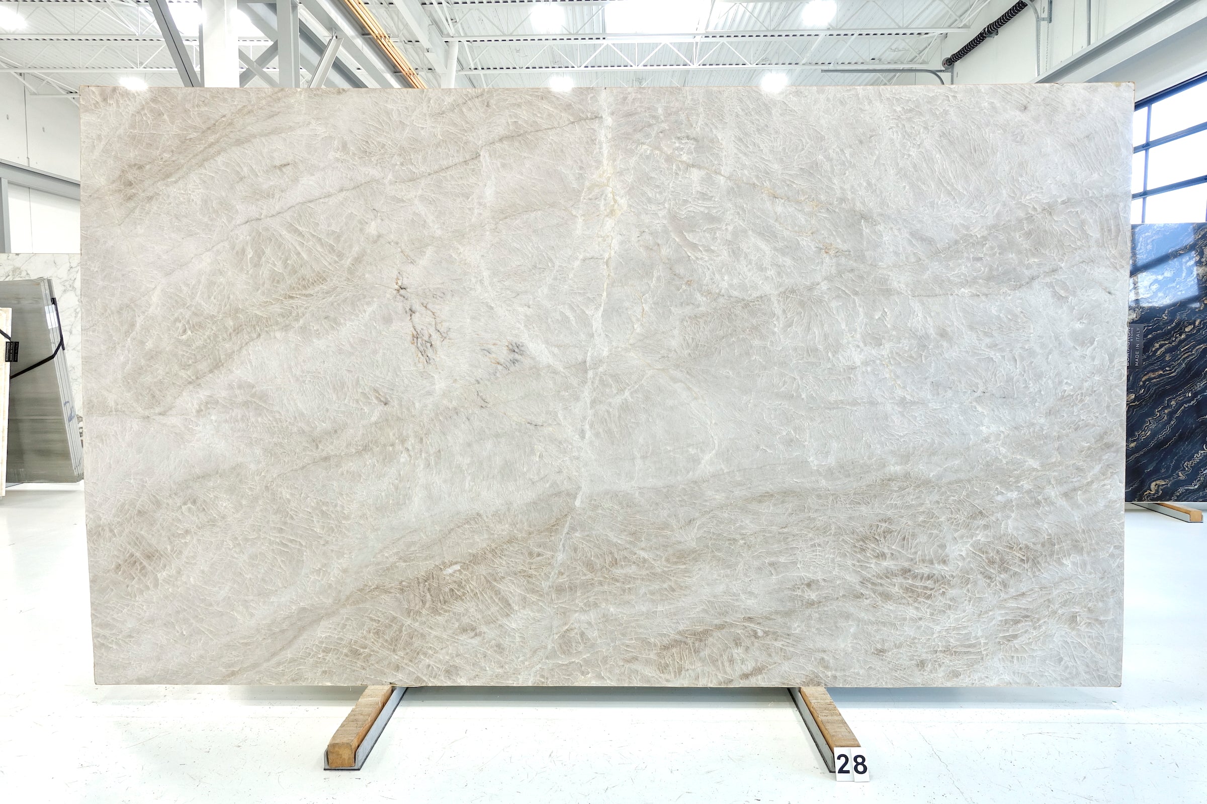 MONTEBELLO QUARTZITE 2CM Block #335