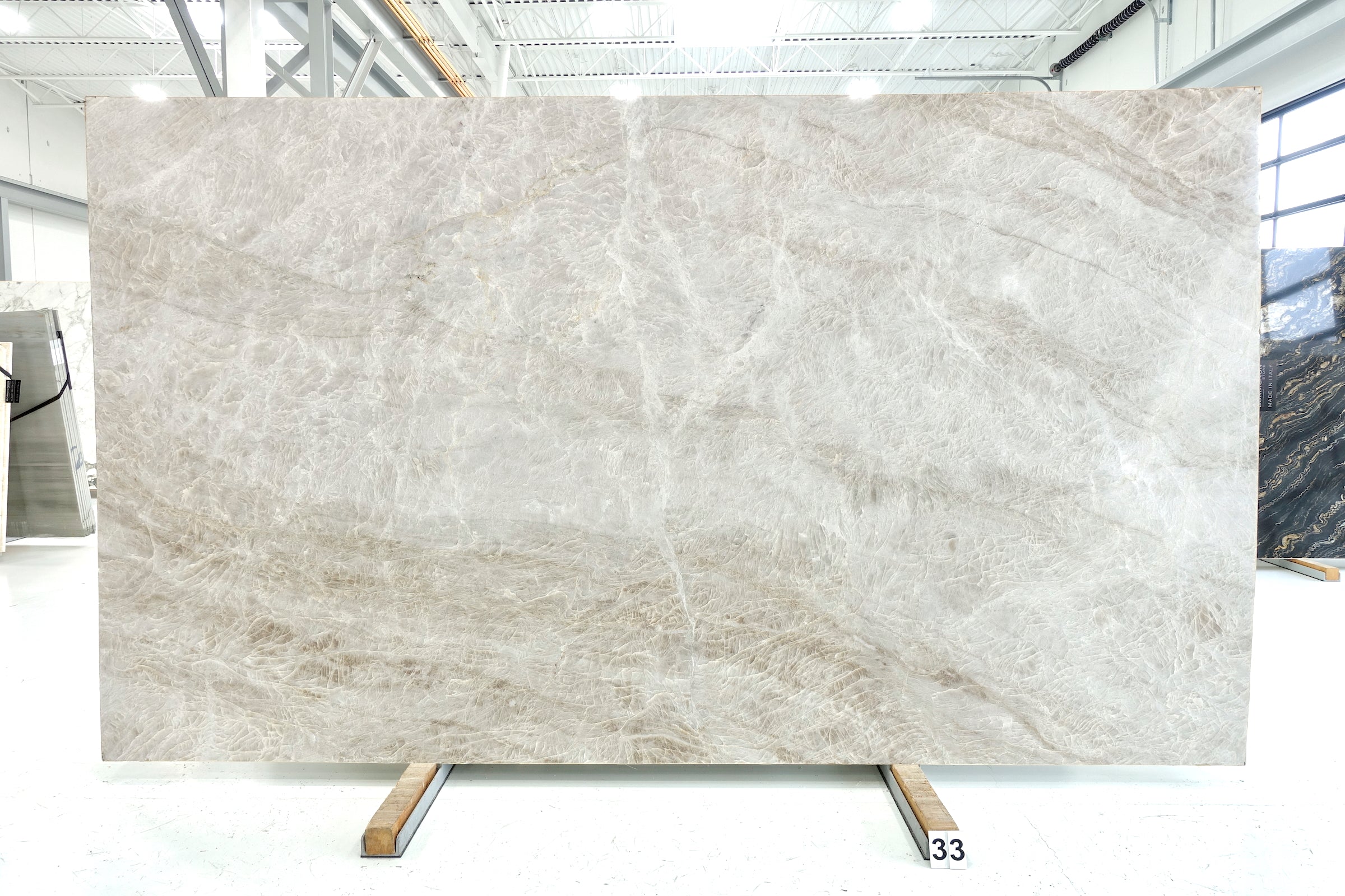 MONTEBELLO QUARTZITE 2CM Block #335