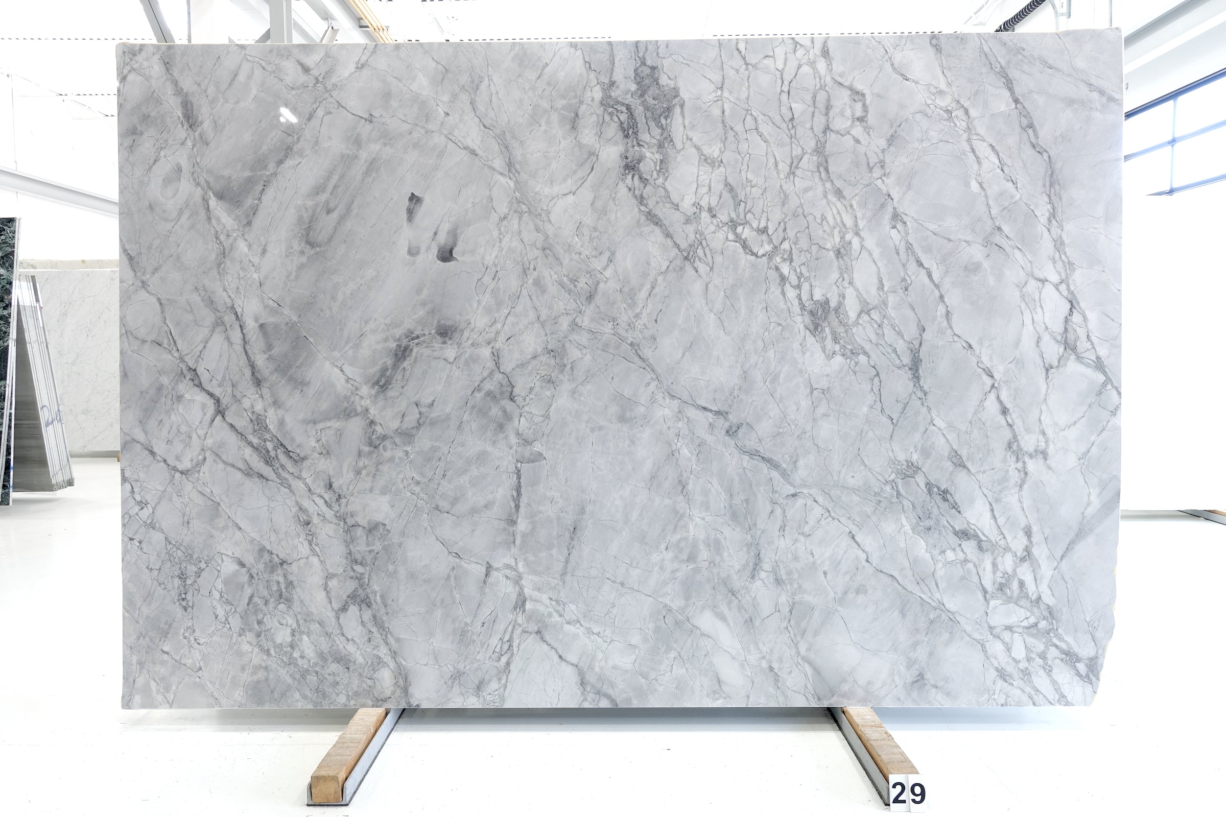 MARMORI NUVOLATO 2CM