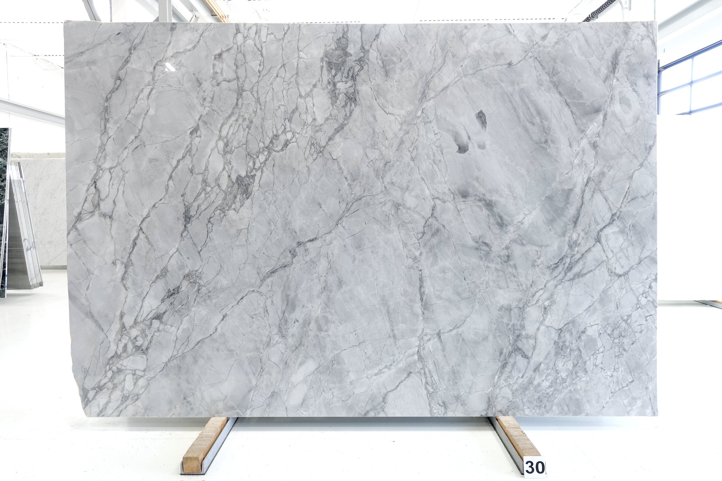 MARMORI NUVOLATO 2CM