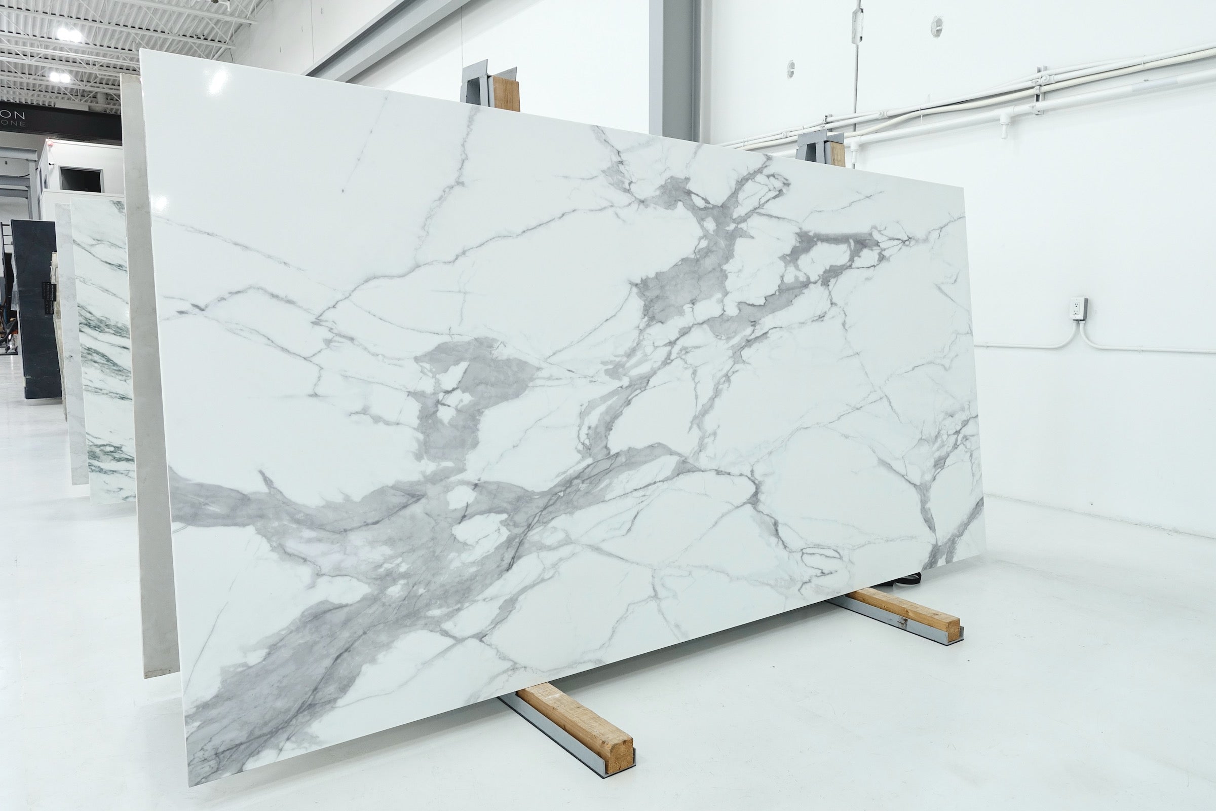 SLABB DESIGNS STATUARIO SD140