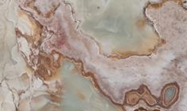 JADE GOLD ONYX 2CM