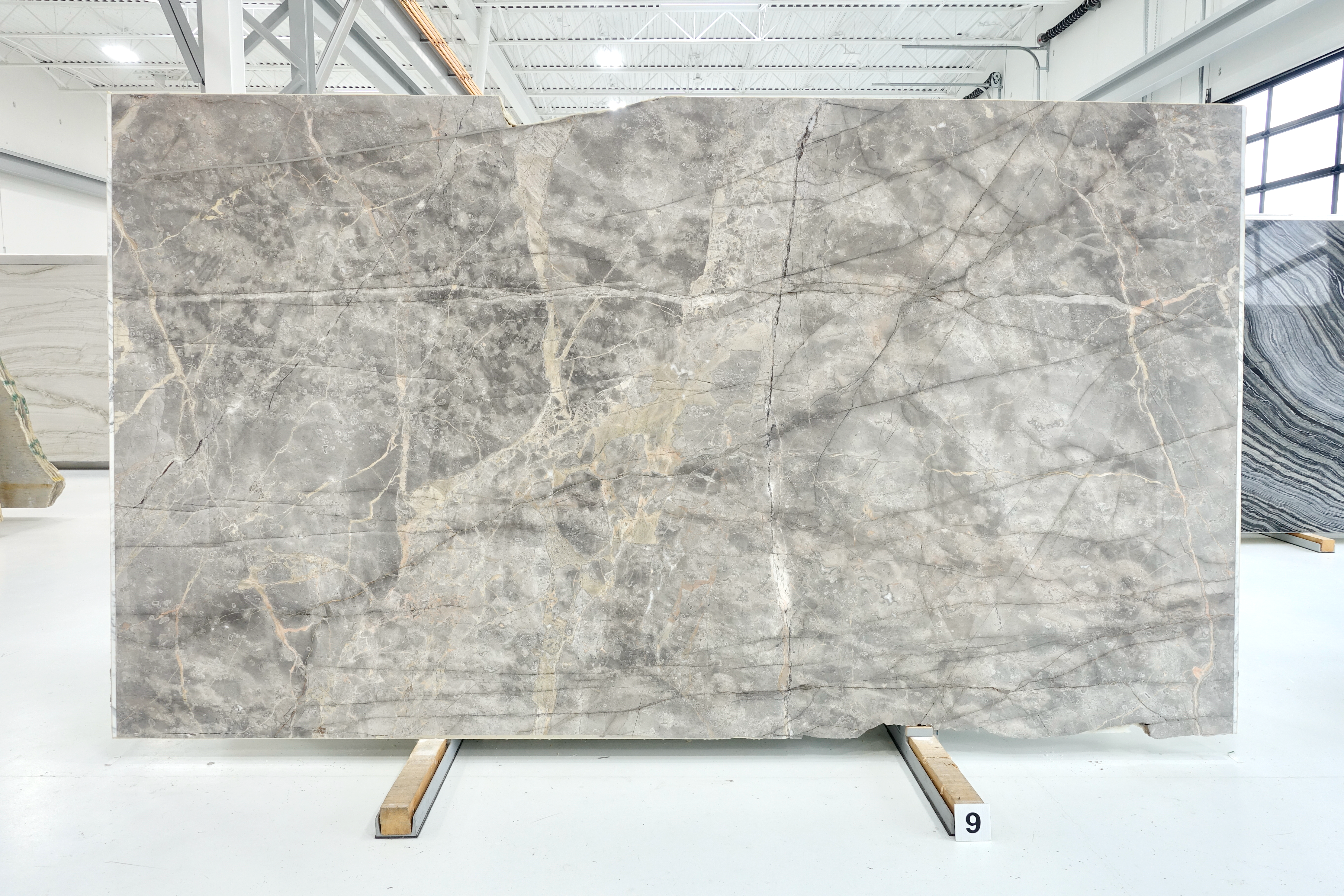 MINATO FIOR DI BOSCO MARMO 2CM