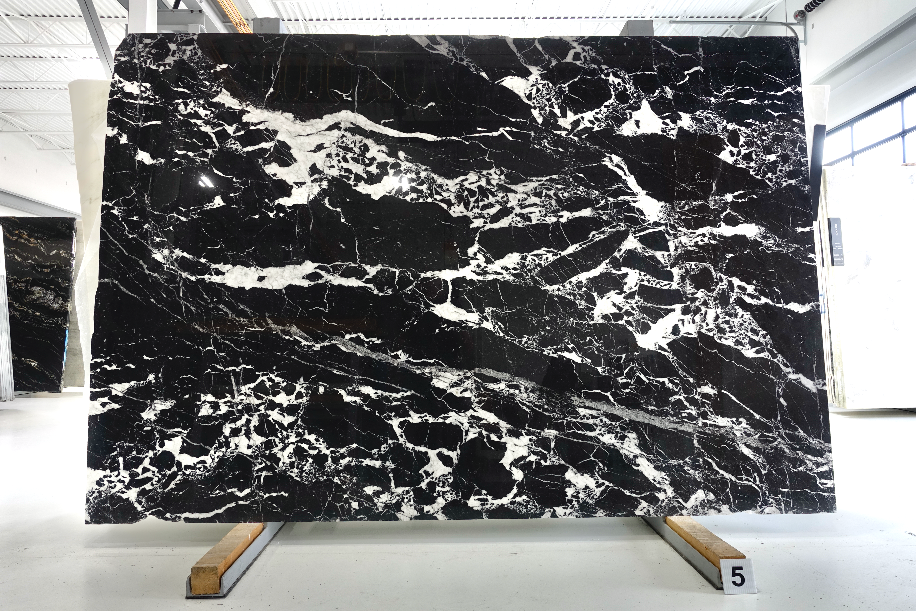 MARMO NERO BIANCO 2CM
