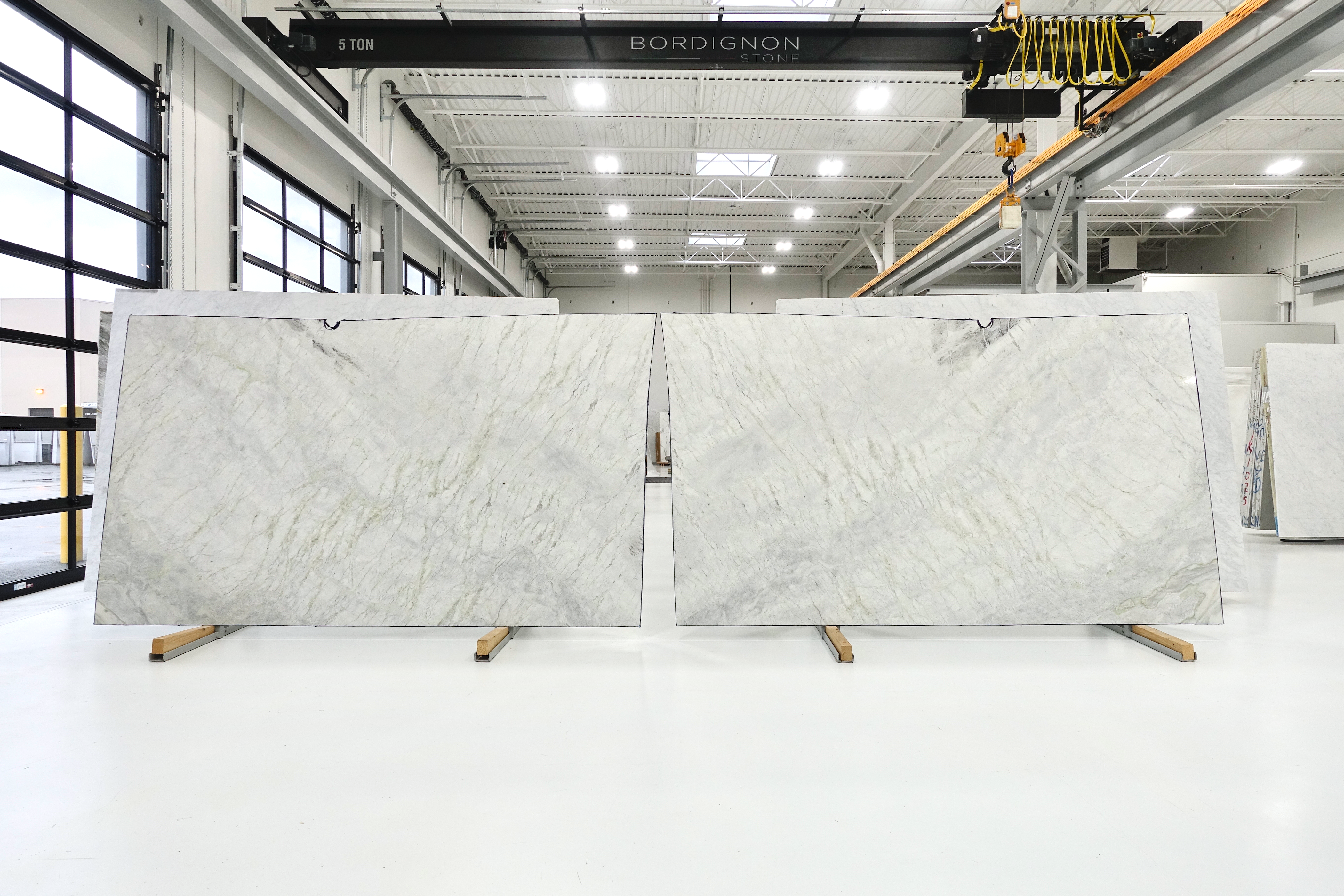 PRINCESS WHITE 2CM QUARTZITE