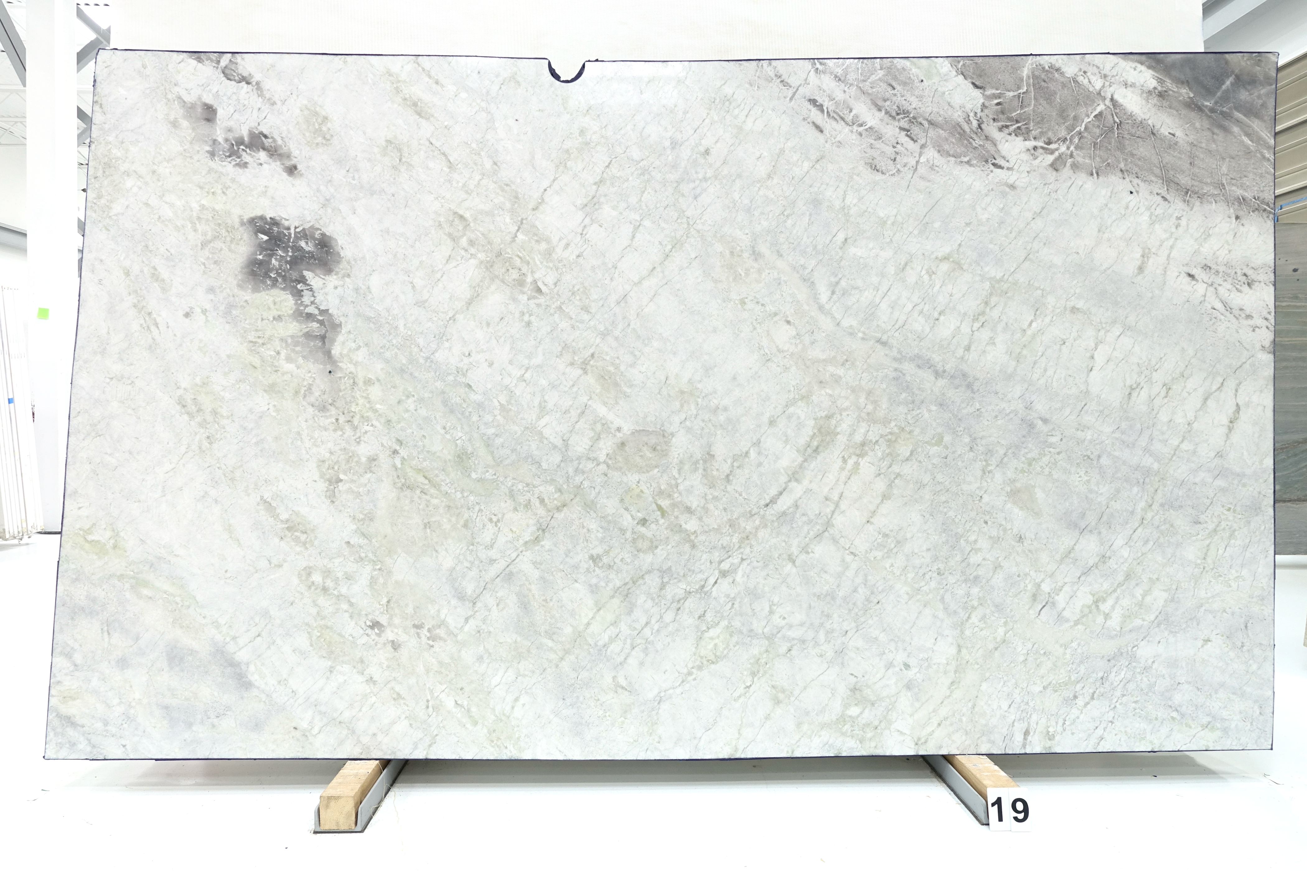 PRINCESS WHITE 2CM QUARTZITE