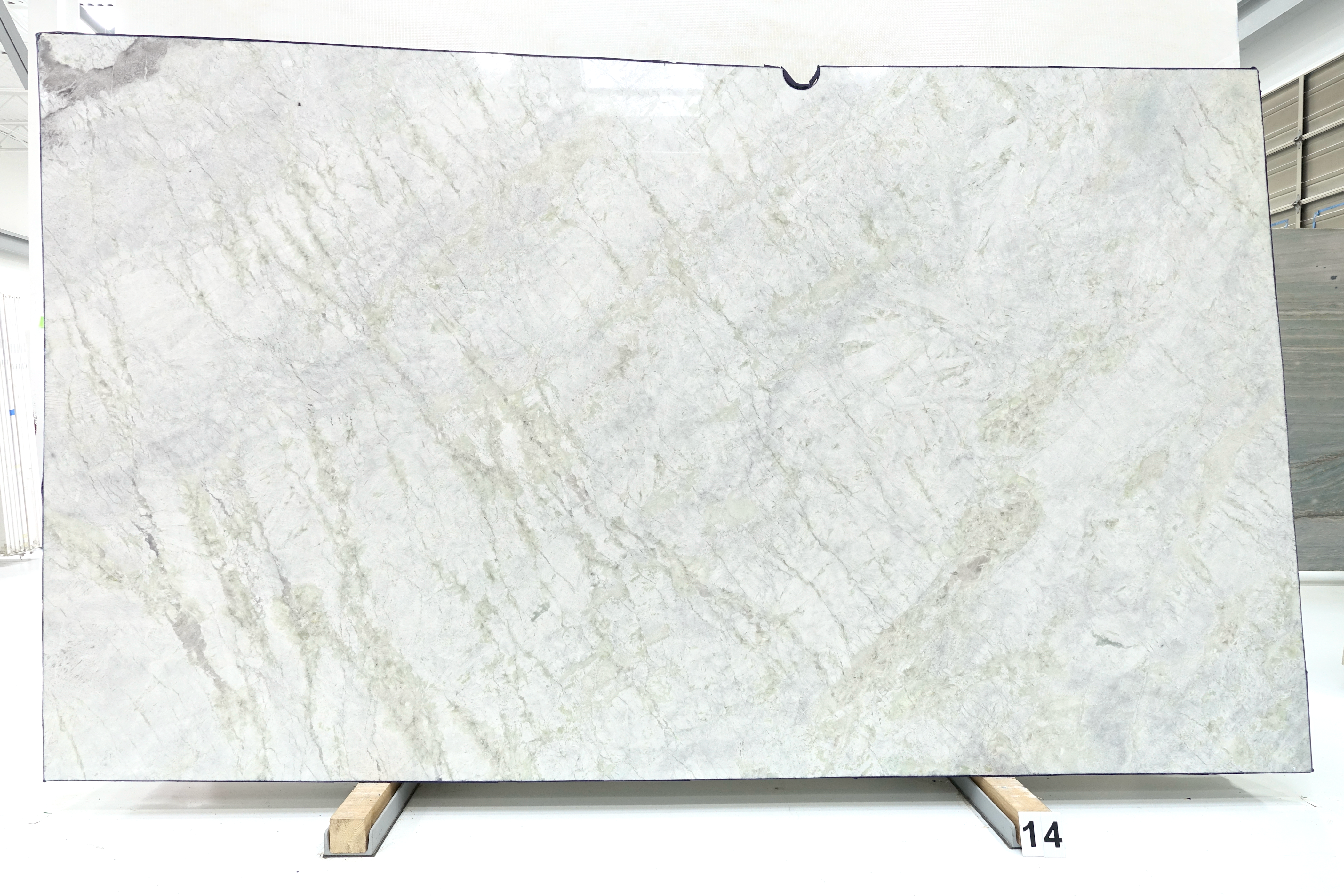 PRINCESS WHITE 2CM QUARTZITE