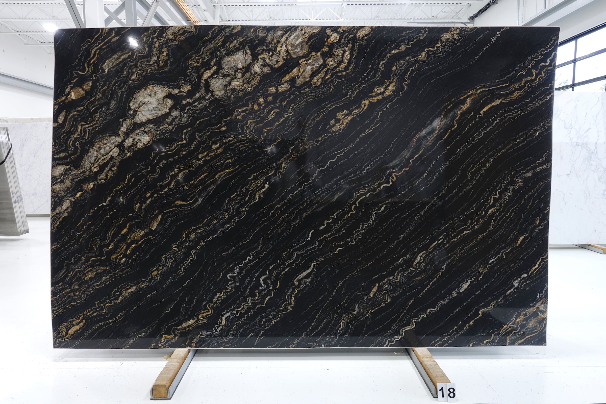 GRANITO ASTRATO 2CM