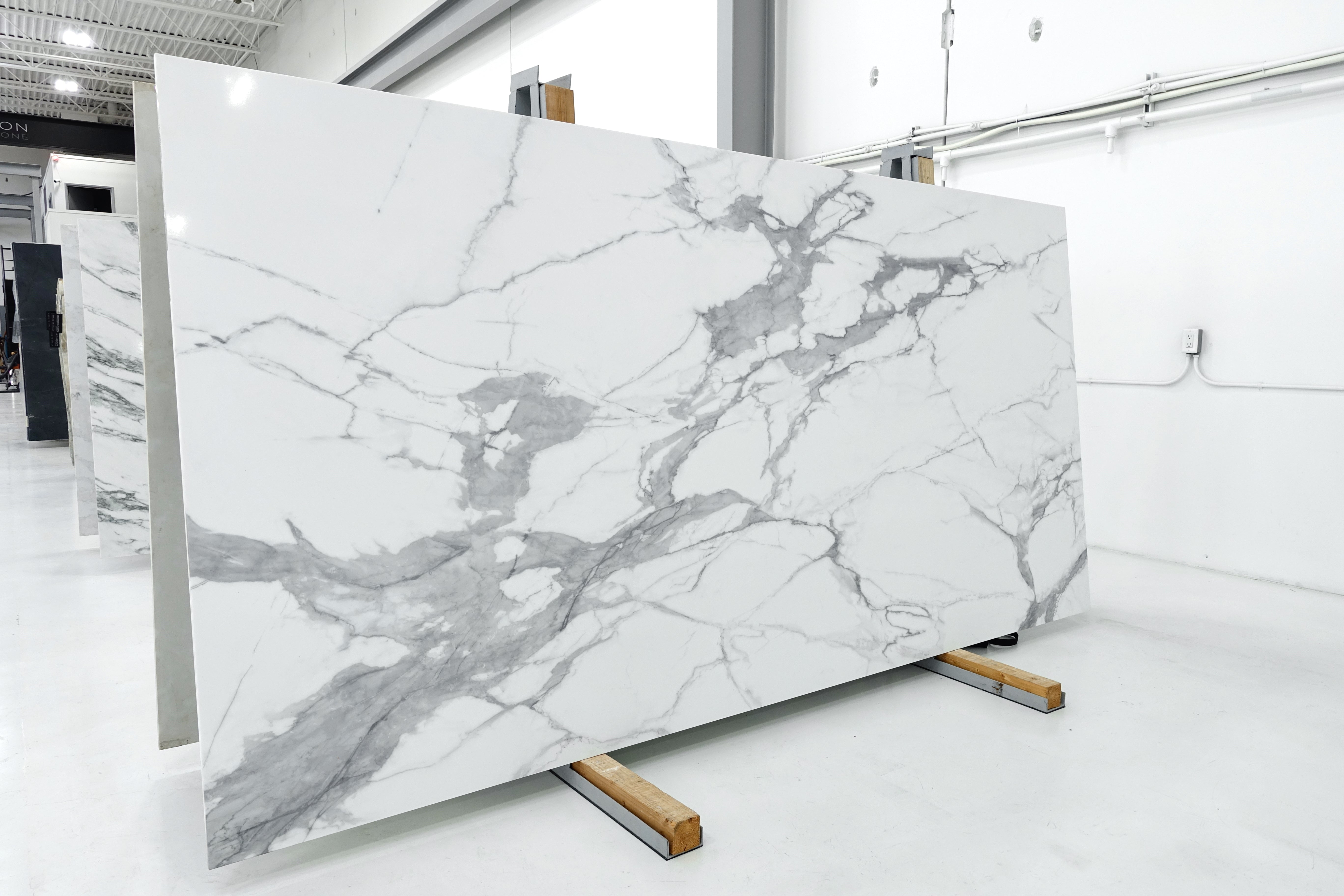 SLABB DESIGNS STATUARIO SD140