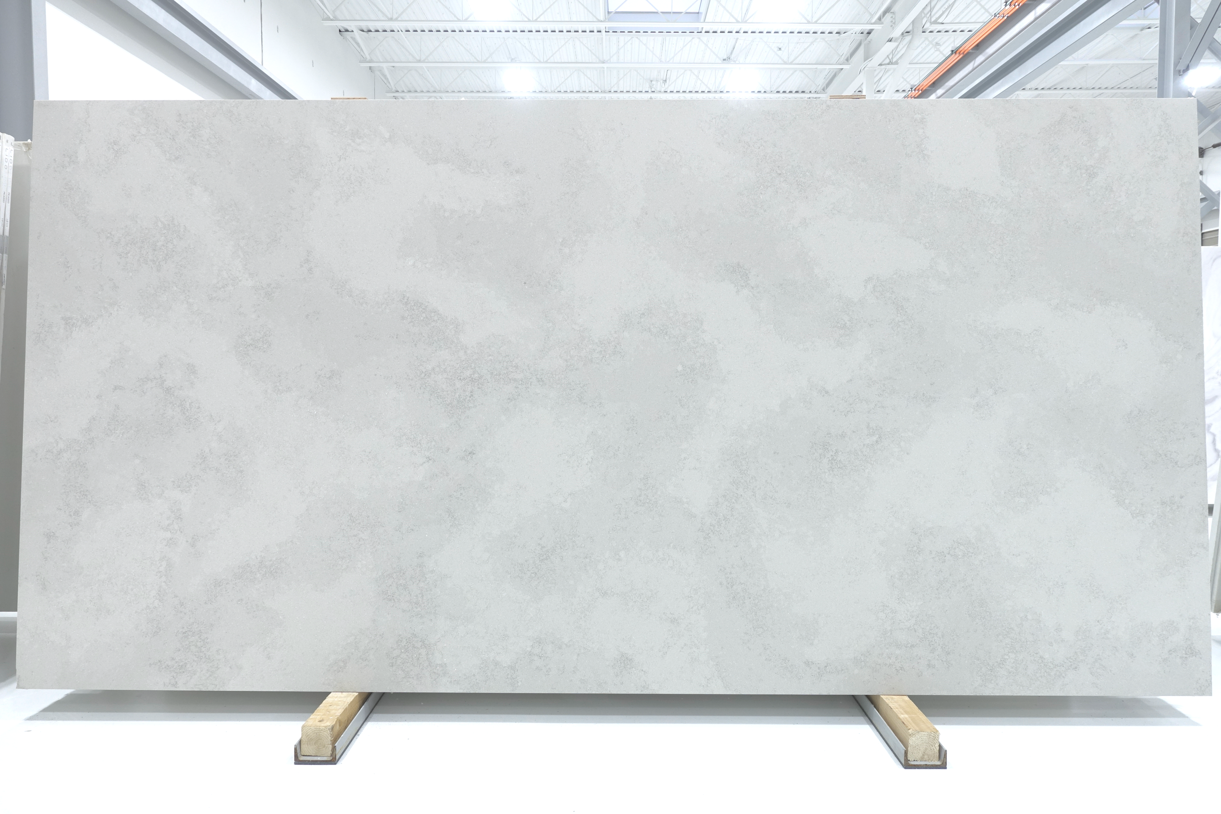 LIDO QUARTZ SILVER ASH HONED LQ716