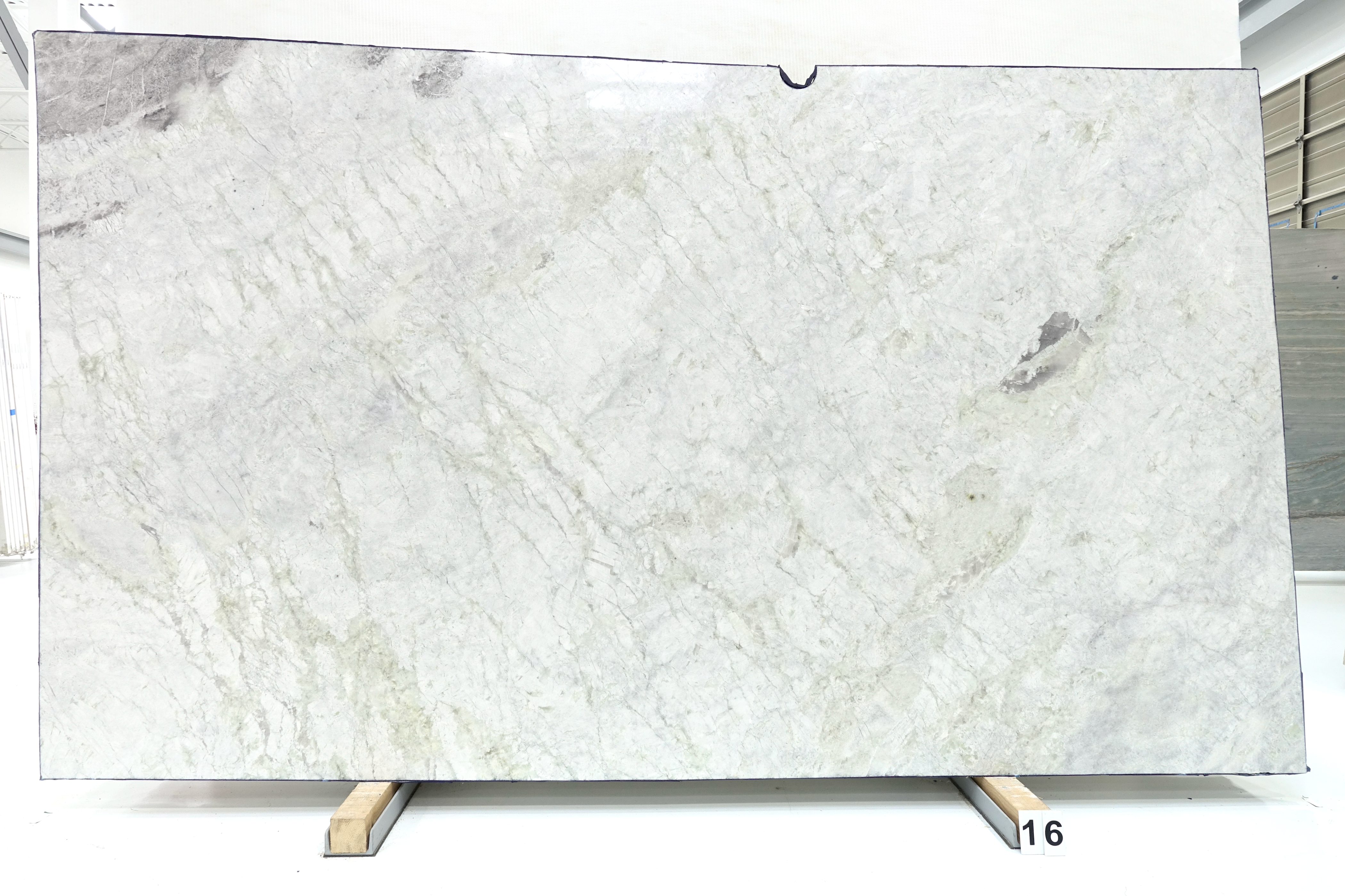 PRINCESS WHITE 2CM QUARTZITE