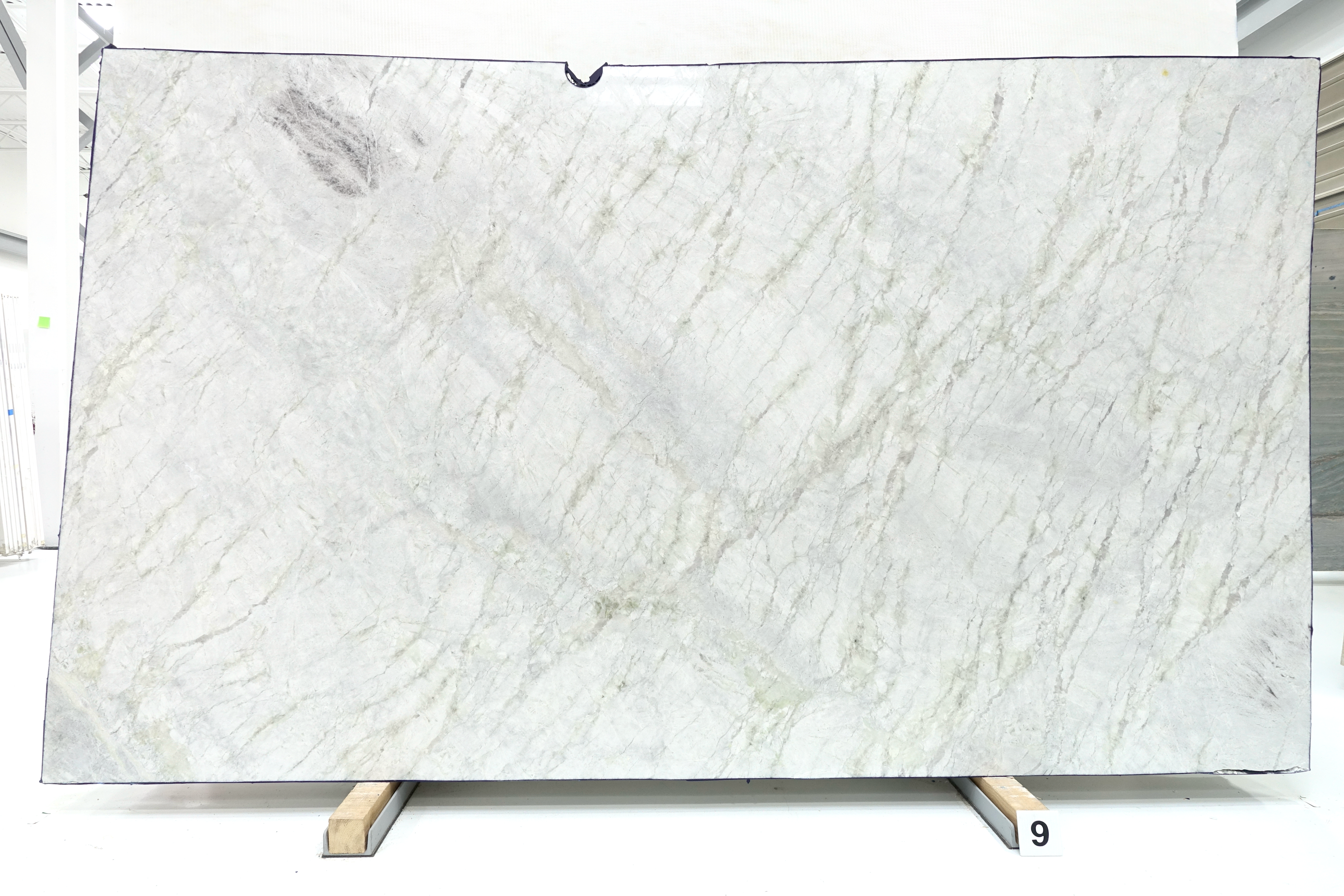 PRINCESS WHITE 2CM QUARTZITE