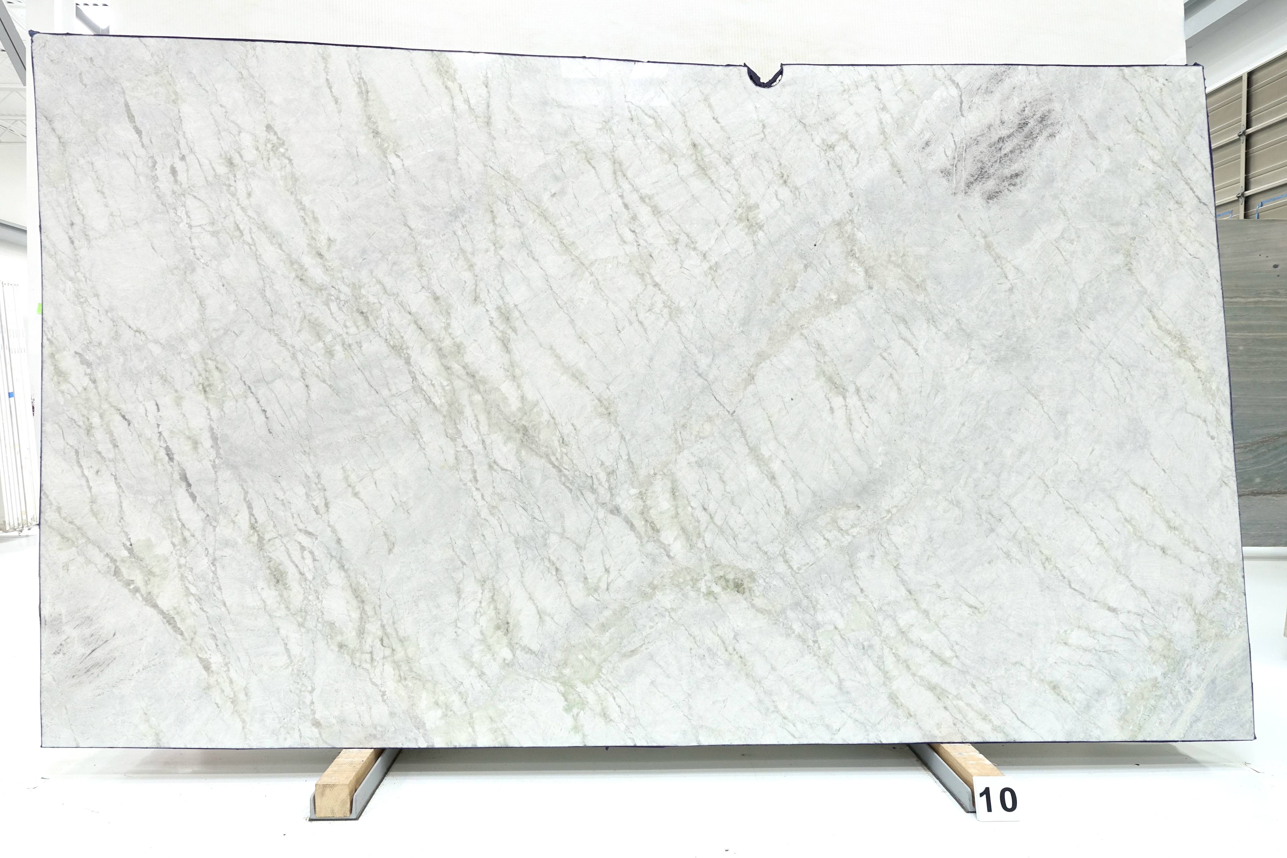 PRINCESS WHITE 2CM QUARTZITE