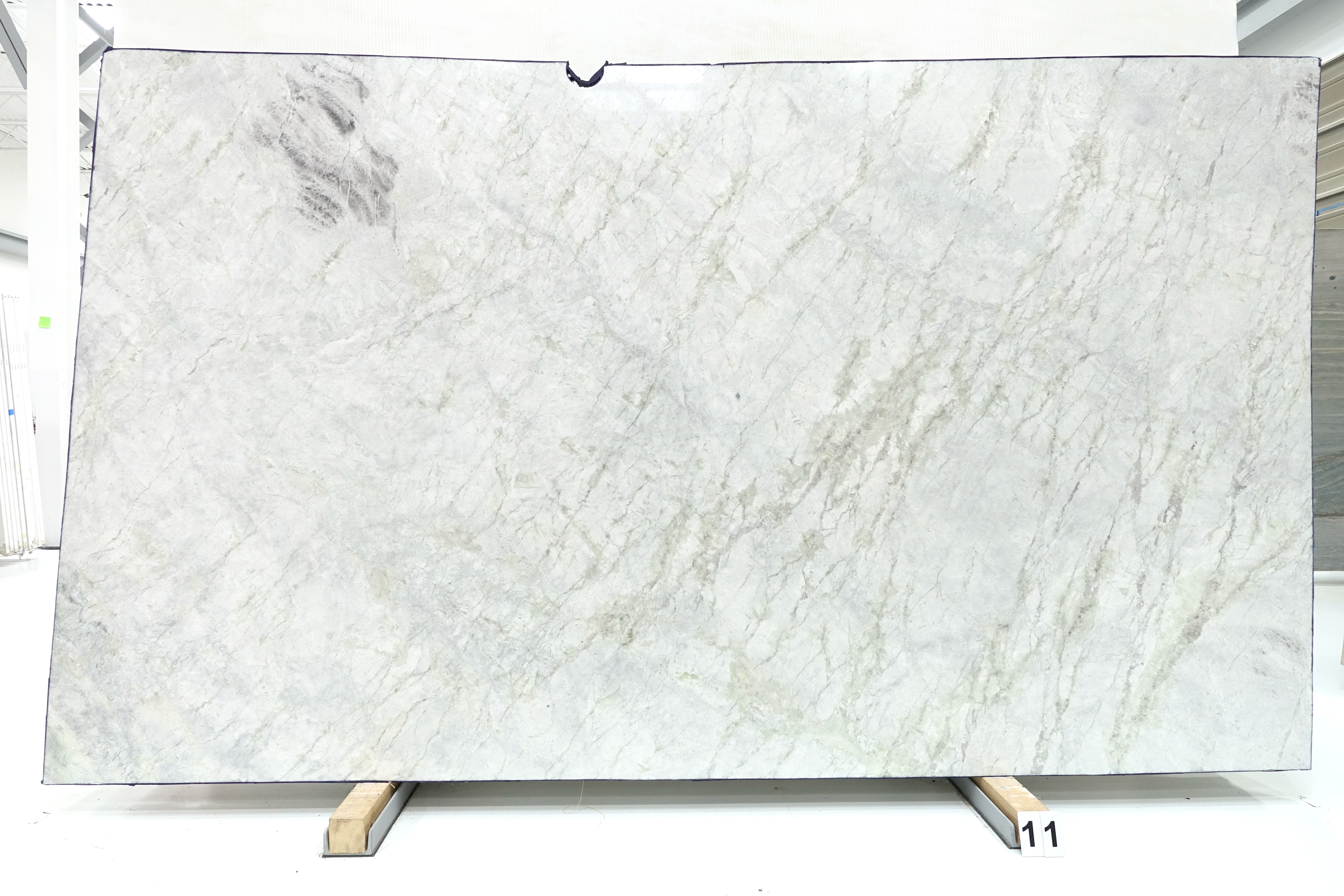 PRINCESS WHITE 2CM QUARTZITE